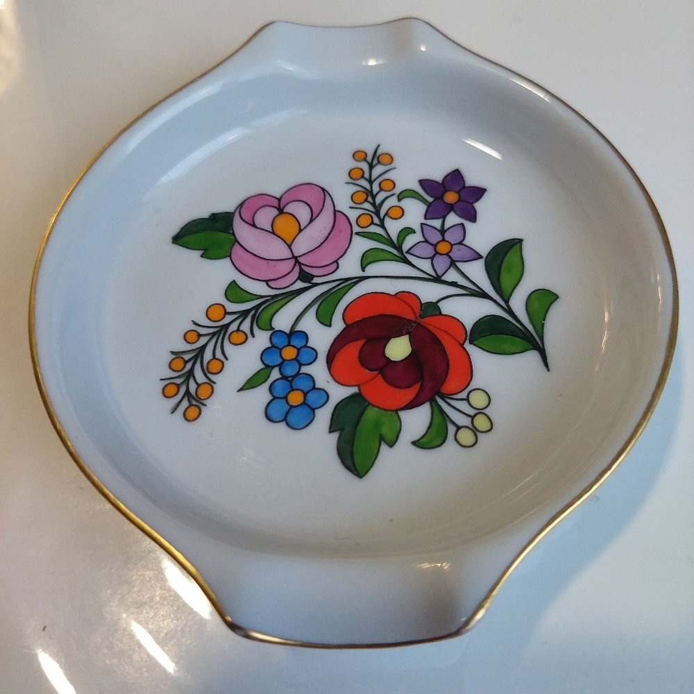 Vintage Kalocsa Hungary Hand Painted Floral Porcelain Ashtray Trinket Dish 0018